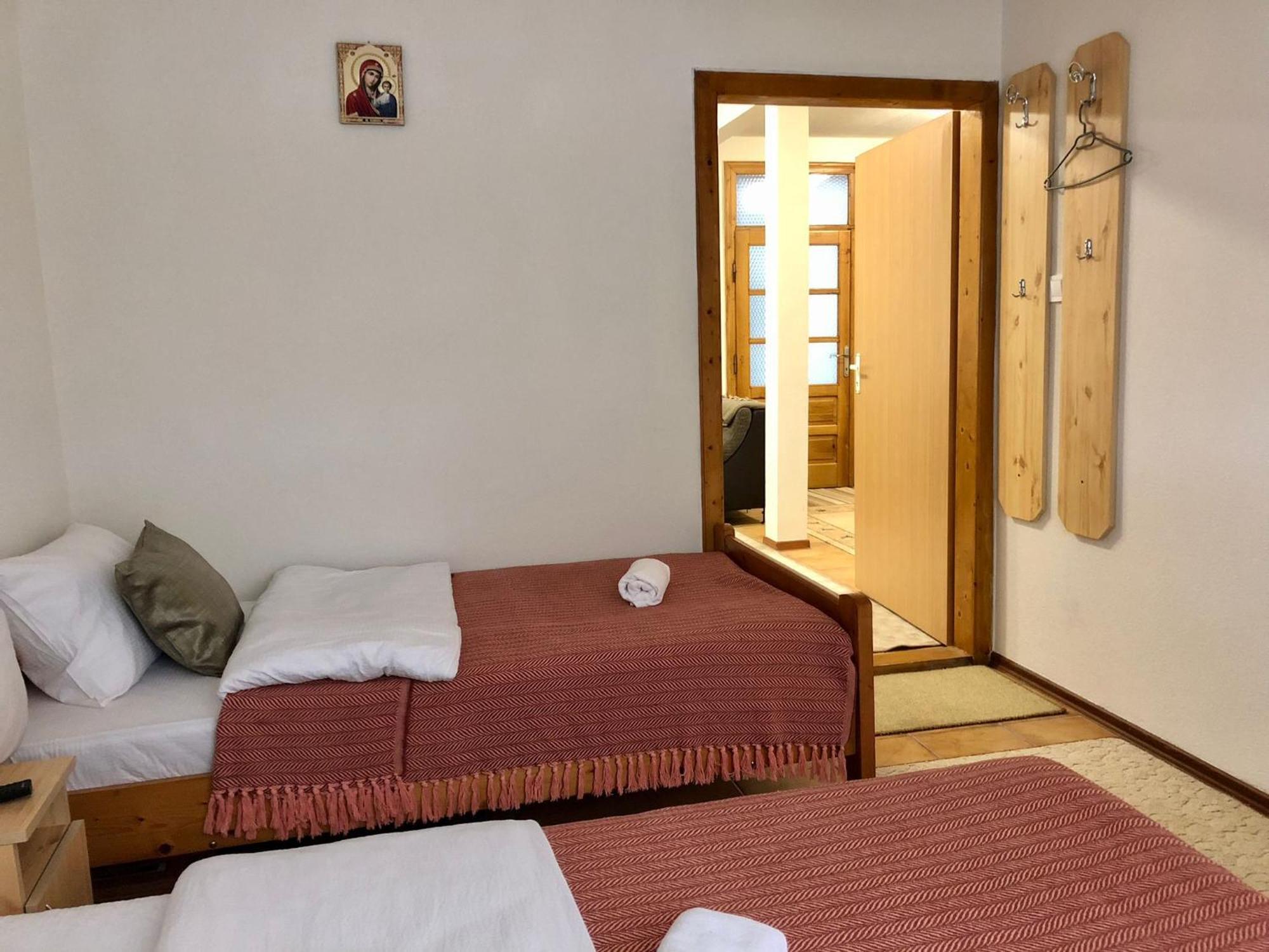 Podul De Brazi - Fir Bridge Villa Cartisoara Room photo